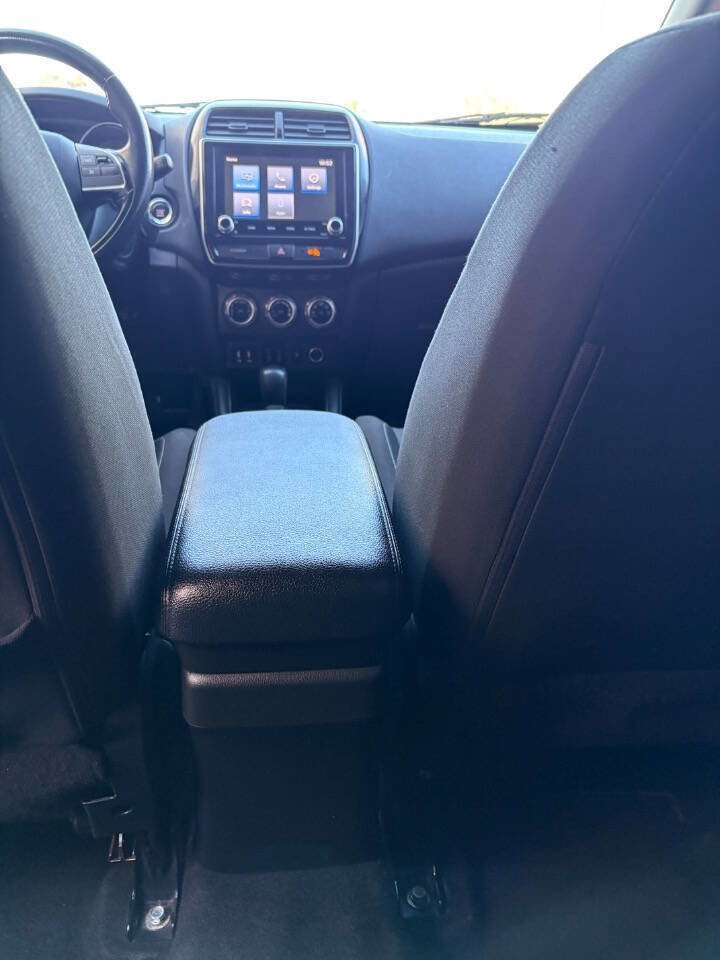 Used 2021 Mitsubishi Outlander Sport ES image 25