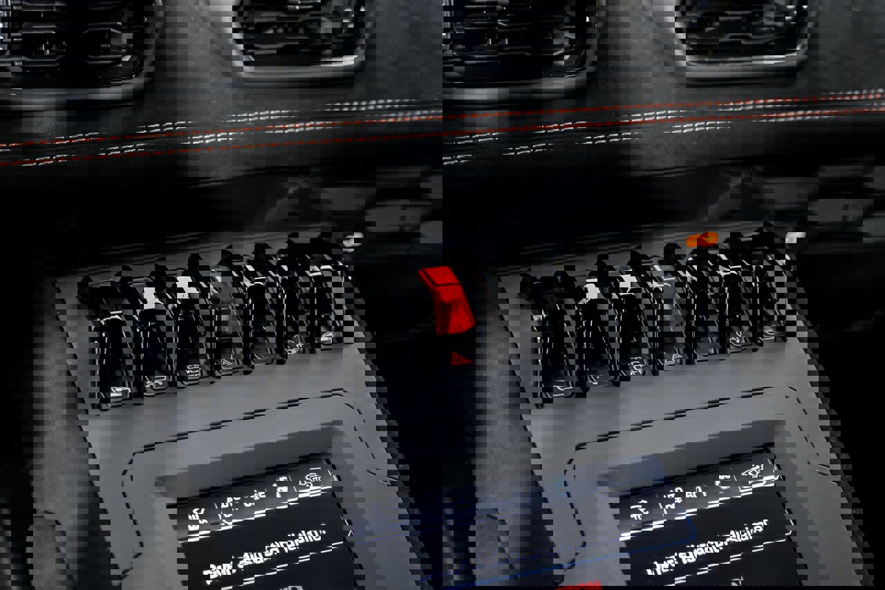 Used 2023 Lamborghini Huracan STO image 26