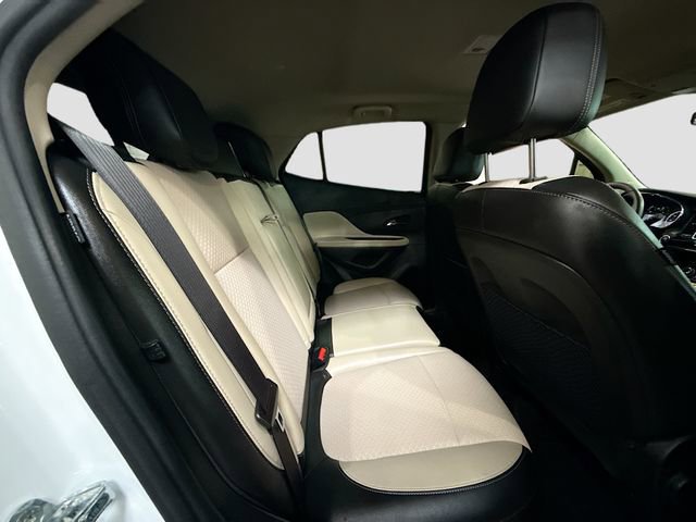 Used 2021 Buick Encore Preferred w/ Safety Package image 25
