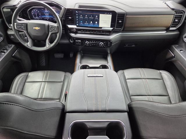 Used 2024 Chevrolet Silverado 2500 High Country w/ High Country Premium Package image 12
