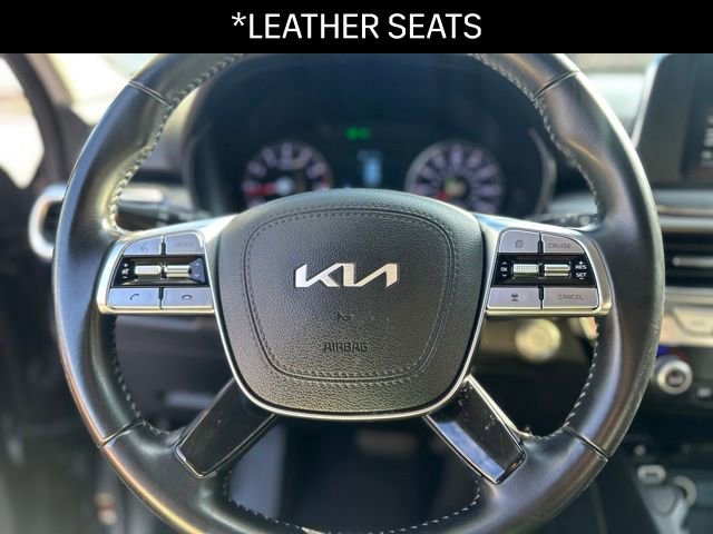 Used 2022 Kia Telluride S image 5