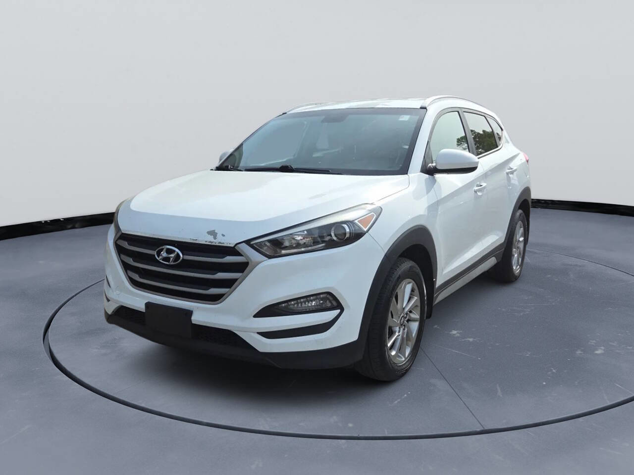 Used 2017 Hyundai Tucson SE image 2
