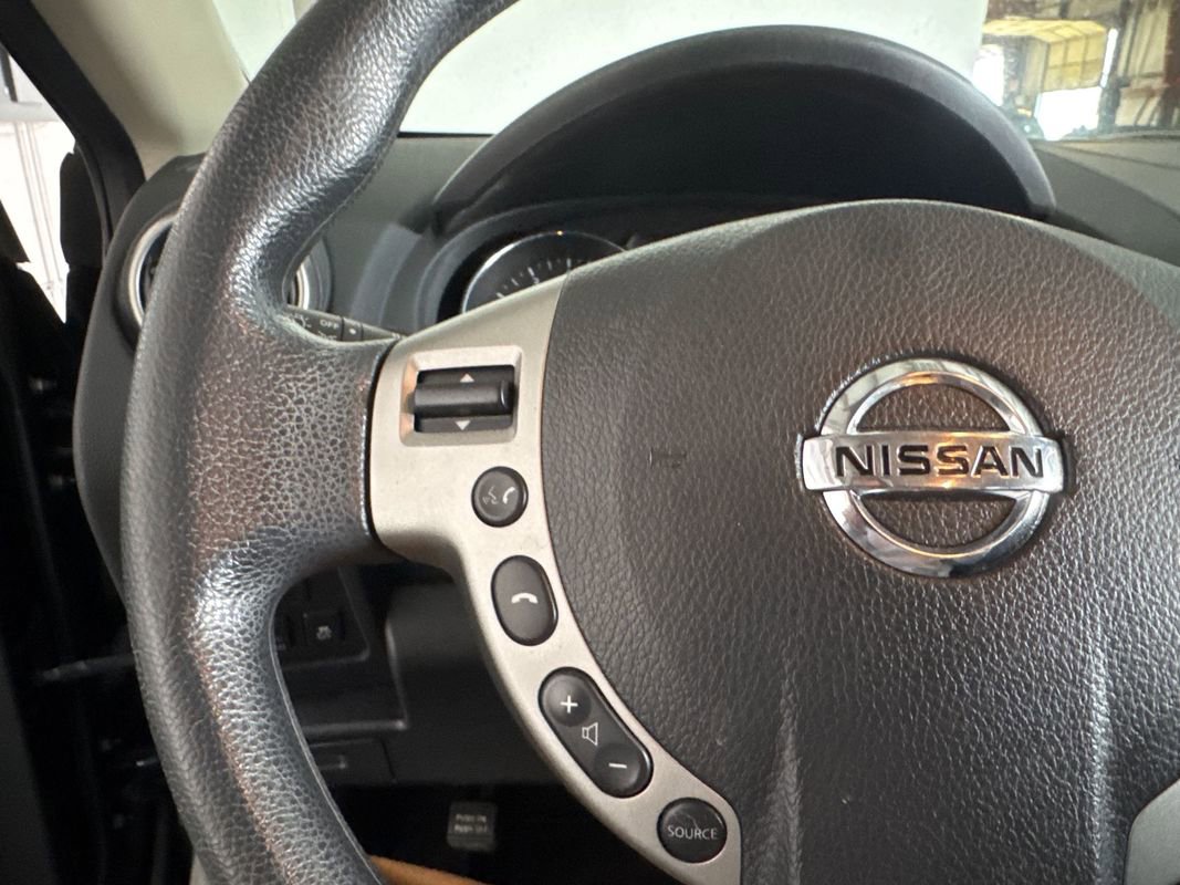 Used 2014 Nissan Rogue S w/ Convenience Package image 12