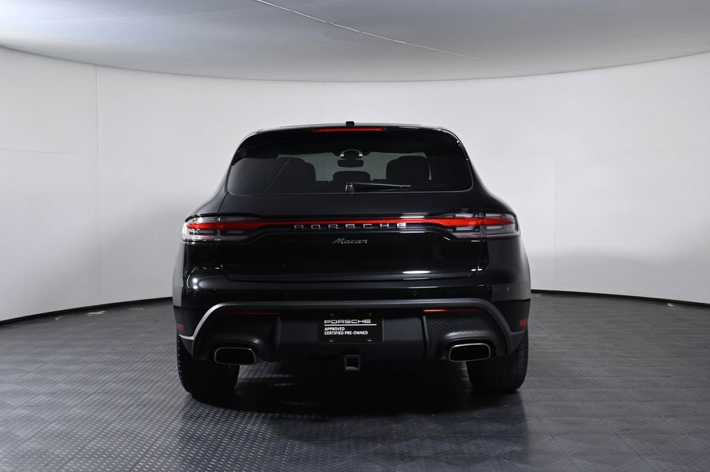 Certified 2024 Porsche Macan AWD/4WD image 6