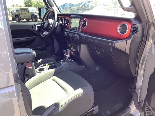 Used 2018 Jeep Wrangler Rubicon AWD/4WD image 29