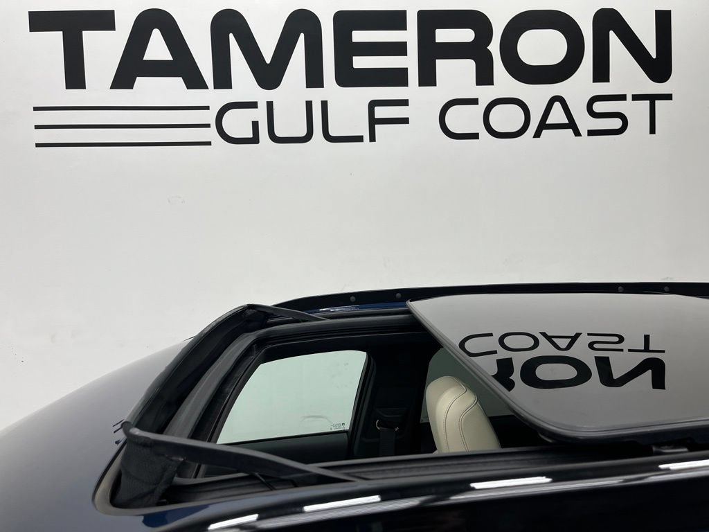 Used 2019 Cadillac XT4 Sport w/ Driver Awareness Package FWD image 17