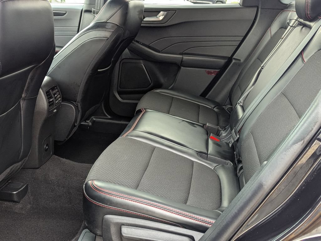 Used 2025 Ford Escape ST-Line Select AWD/4WD image 20