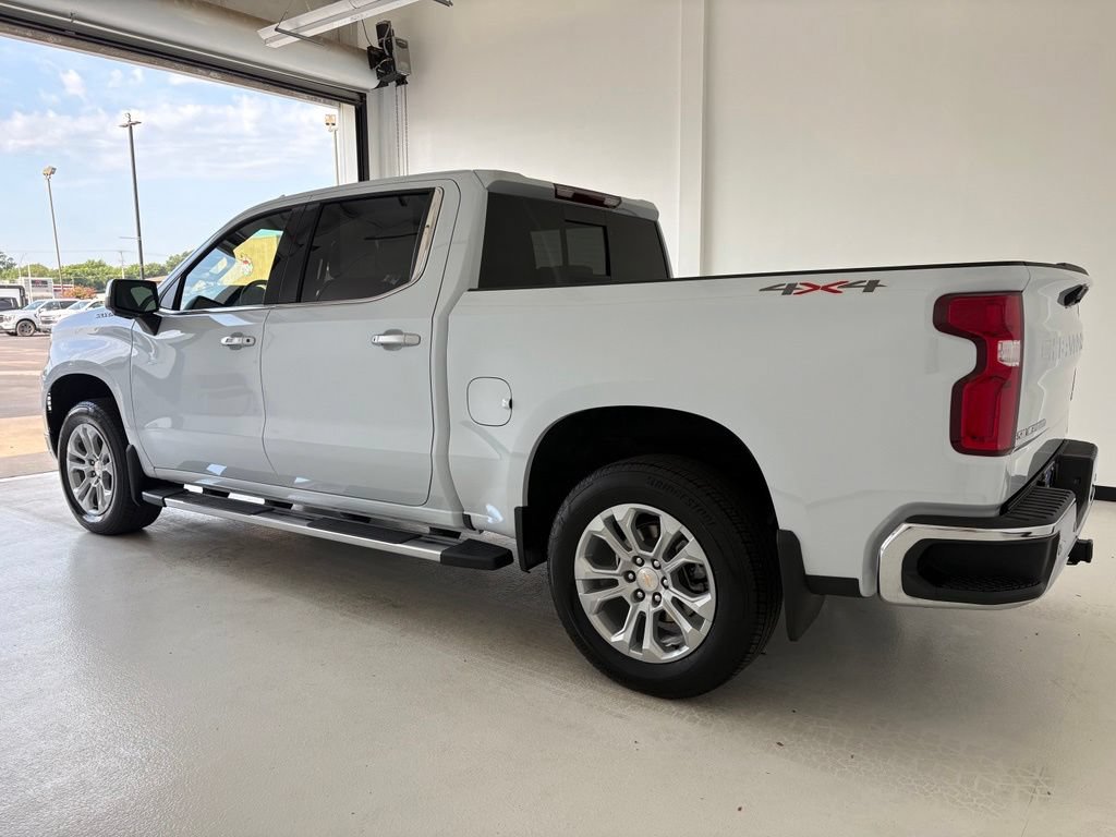 Used 2026 Chevrolet Silverado 1500 LTZ w/ LTZ Convenience Package II AWD/4WD image 19