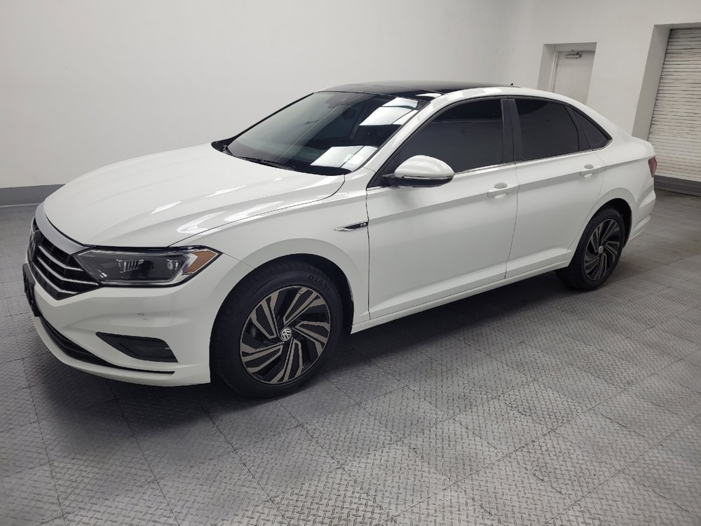 Used 2019 Volkswagen Jetta SEL Premium FWD image 2