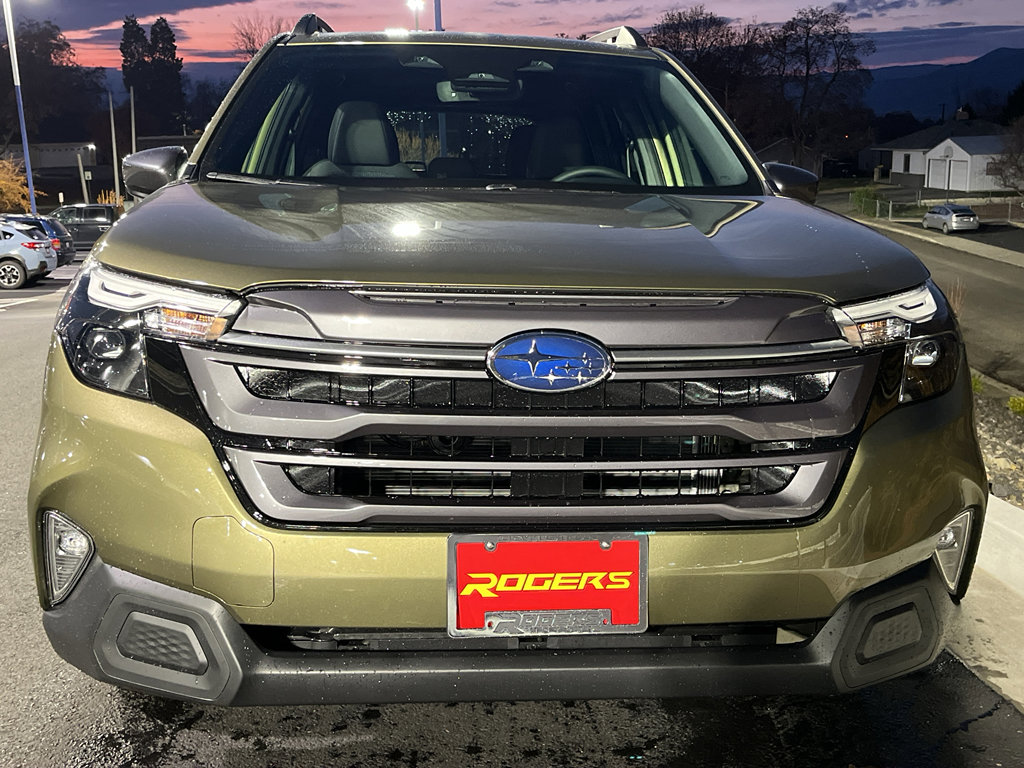 New 2026 Subaru Forester Premium image 3