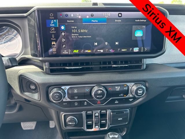 Used 2025 Jeep Wrangler Unlimited Sport AWD/4WD image 16