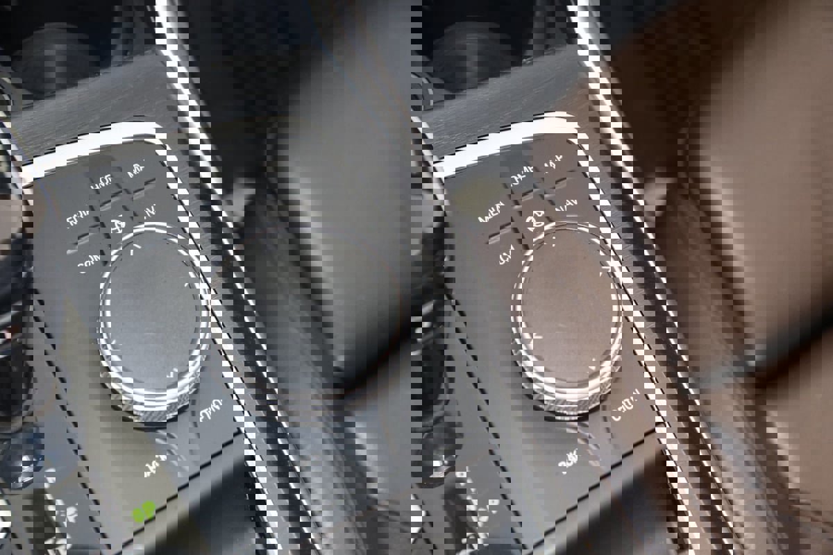 Used 2021 BMW 430i Convertible w/ Convenience Package image 36