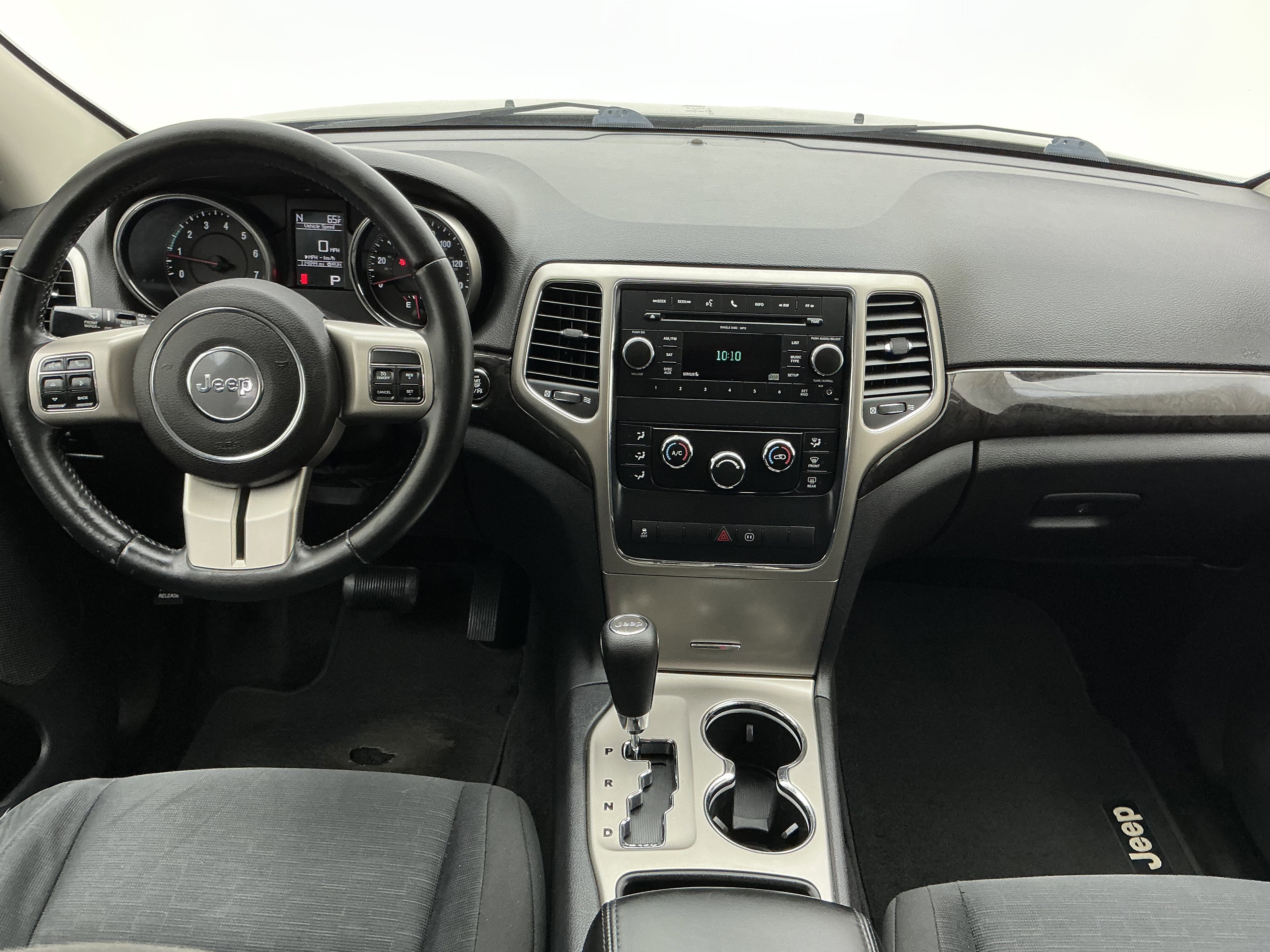 Used 2011 Jeep Grand Cherokee Laredo w/ Security & Convenience Group image 19