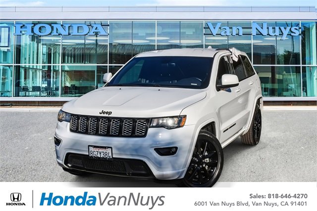 Used 2018 Jeep Grand Cherokee Altitude