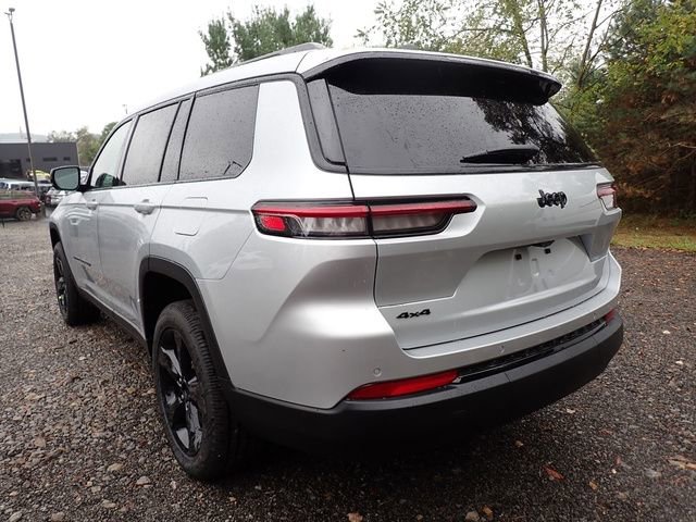 New 2025 Jeep Grand Cherokee L Altitude image 3