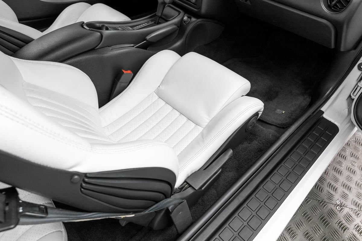 Used 1994 Pontiac Firebird Trans Am GT RWD image 19
