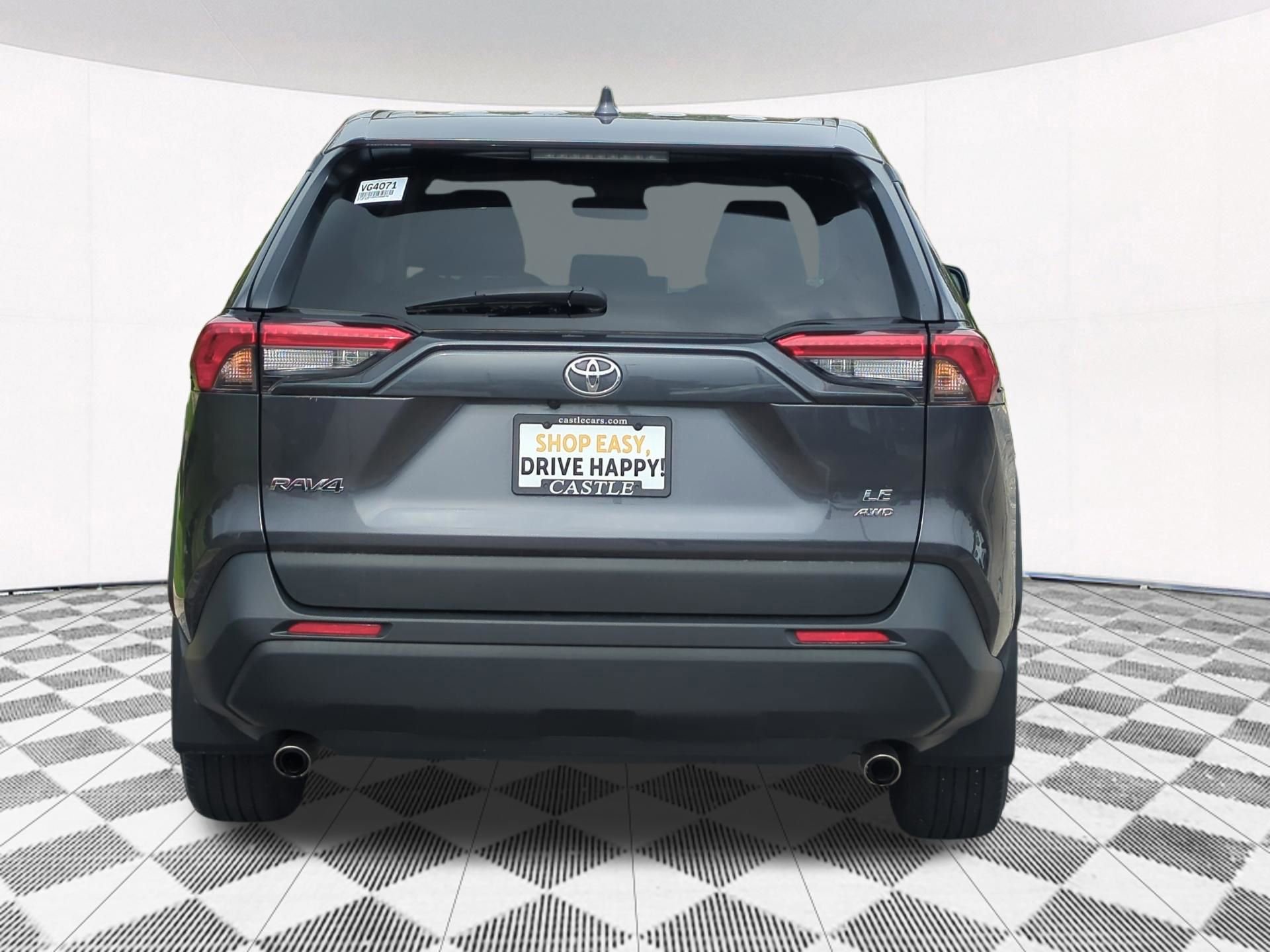 Used 2023 Toyota RAV4 LE AWD/4WD image 10