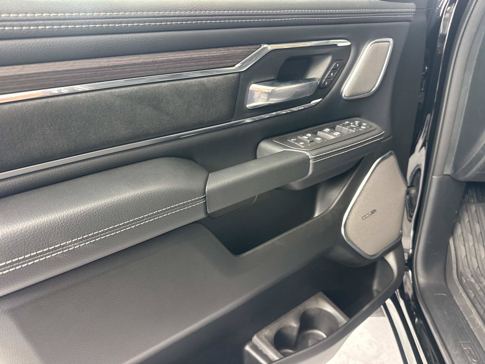 New 2026 RAM 1500 Laramie w/ Night Edition AWD/4WD image 23