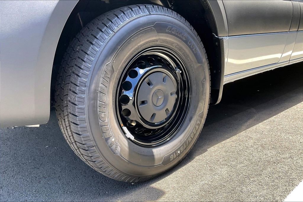 New 2026 Mercedes-Benz Sprinter 2500 image 9