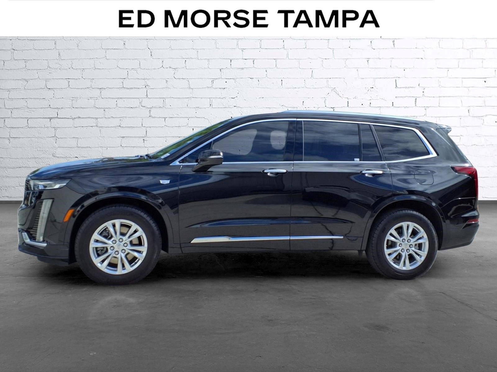 Certified 2024 Cadillac XT6 Luxury image 2