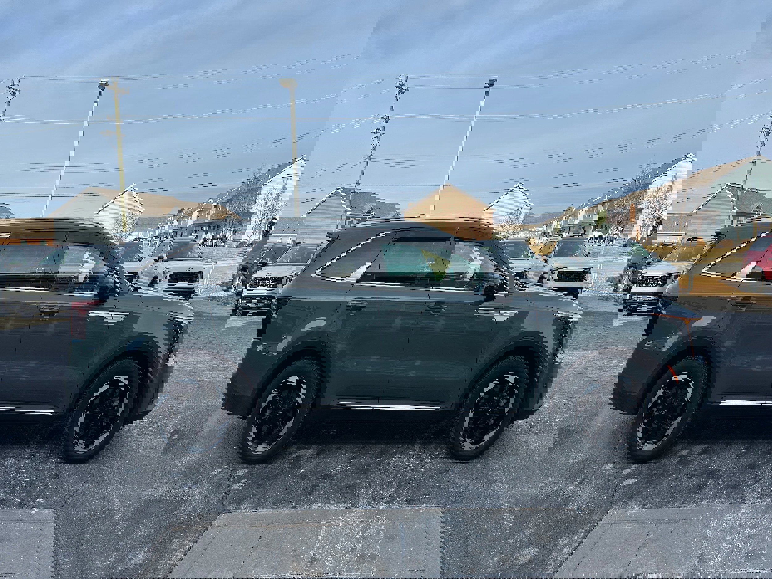 Used 2025 Kia Sorento EX image 4