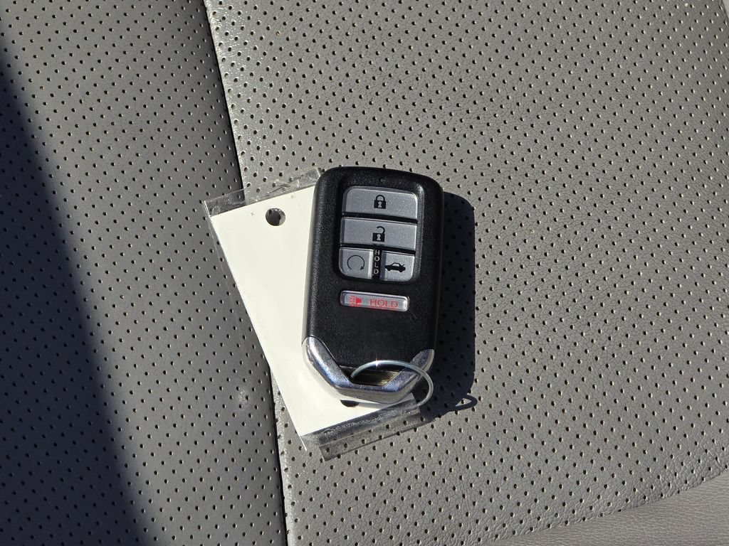 Used 2018 Honda Accord EX-L image 29