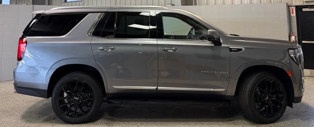 Used 2022 GMC Yukon Denali AWD/4WD image 7