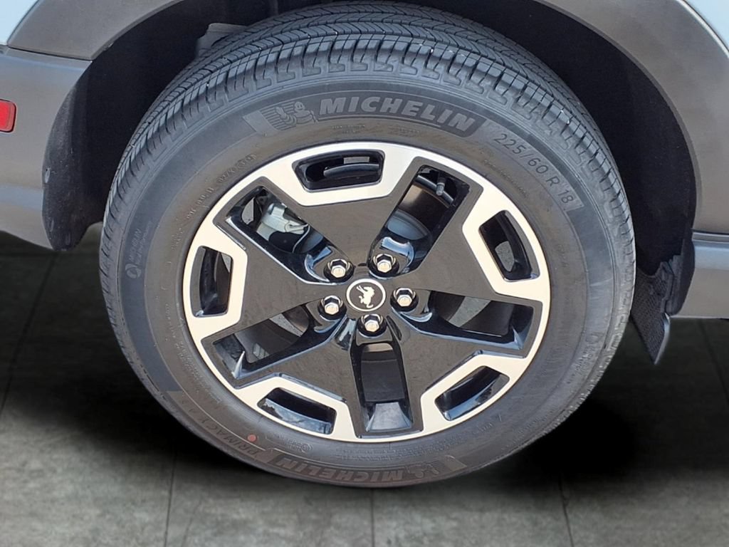 Used 2024 Ford Bronco Sport Outer Banks AWD/4WD image 9