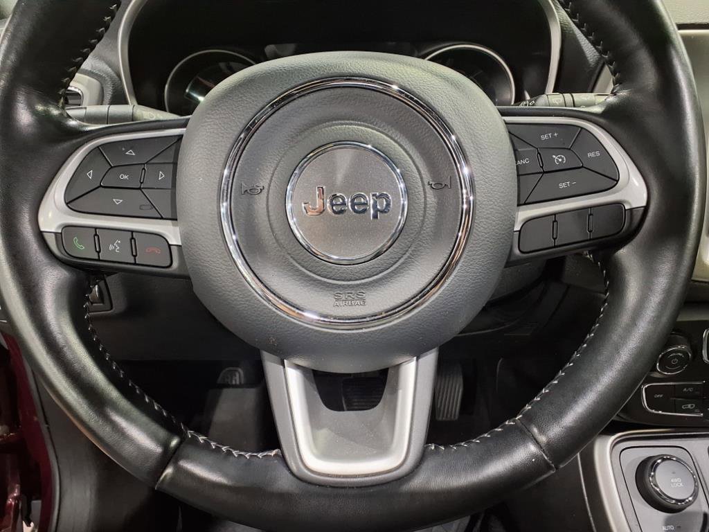 Certified 2021 Jeep Compass Latitude w/ Sun and Sound Group image 20