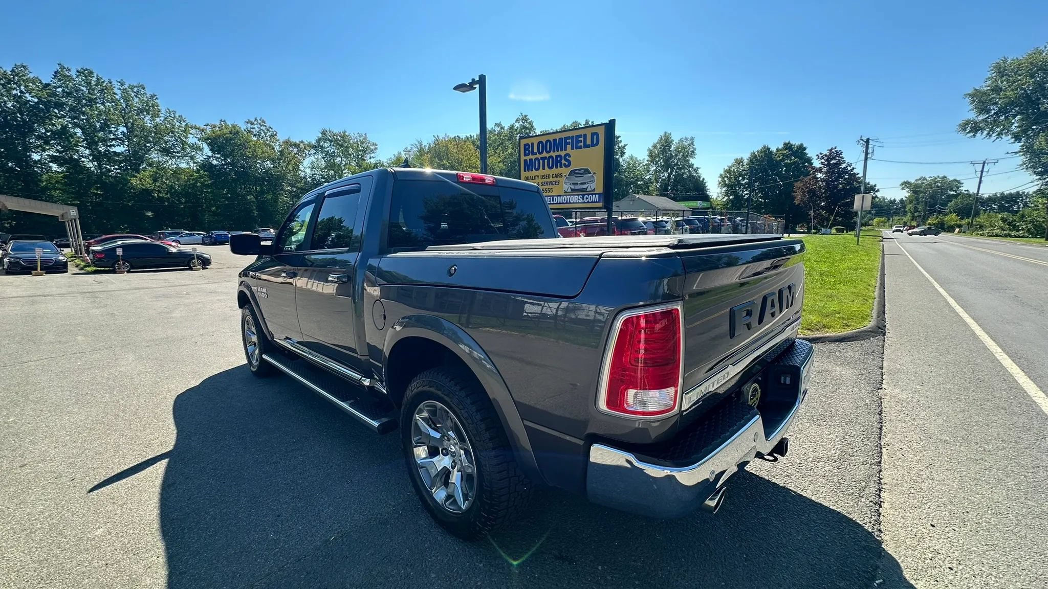 Used 2017 RAM 1500 Limited AWD/4WD image 8
