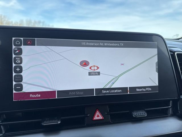 Used 2025 Kia Sportage EX image 3