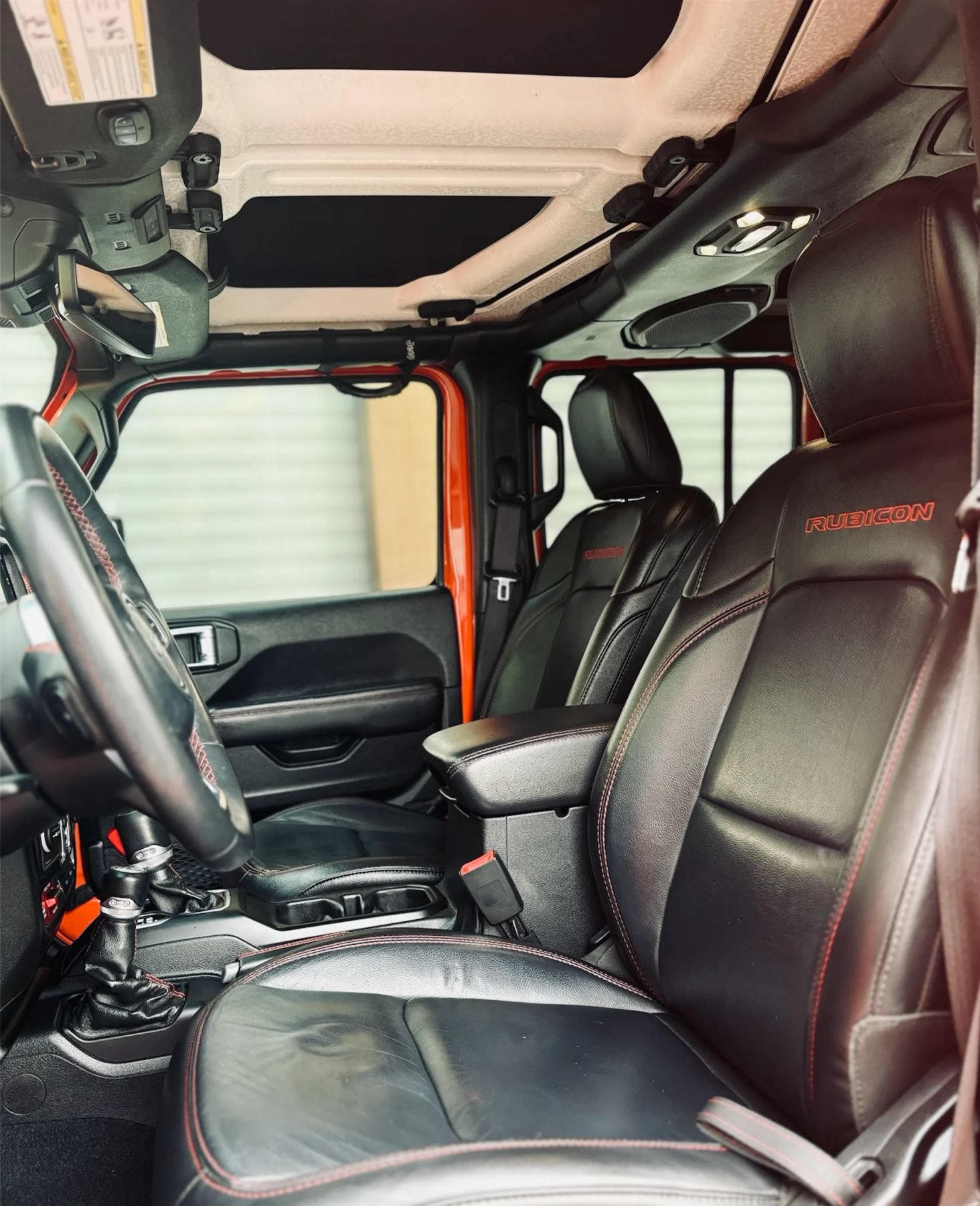 Used 2019 Jeep Wrangler Unlimited Rubicon AWD/4WD image 3