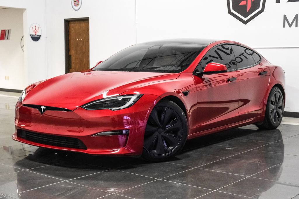 Used 2023 Tesla Model S Plaid image 8