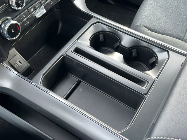 New 2026 Ford F150 XLT w/ XLT Chrome Appearance Package image 36