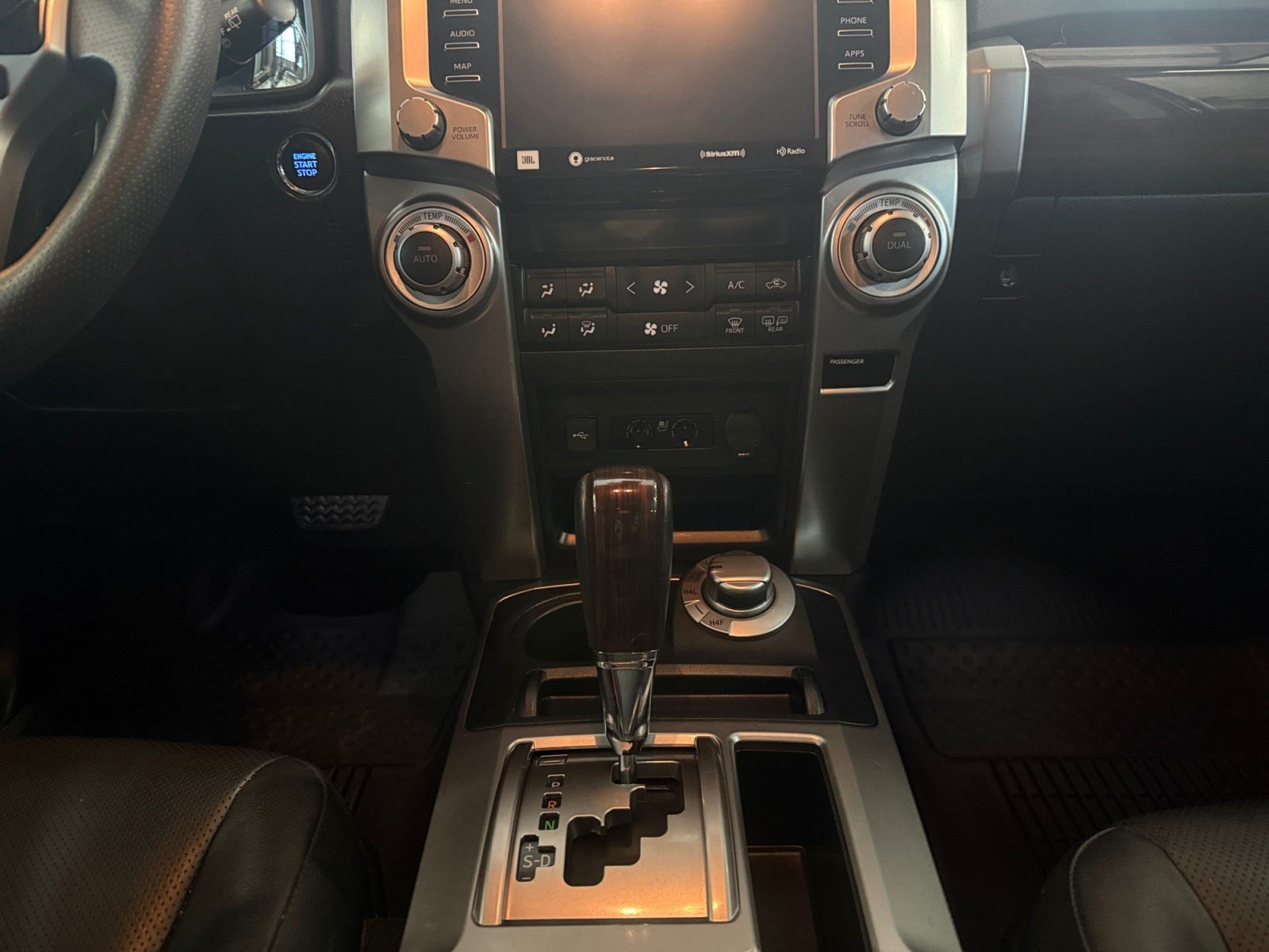 Used 2021 Toyota 4Runner Limited AWD/4WD image 12