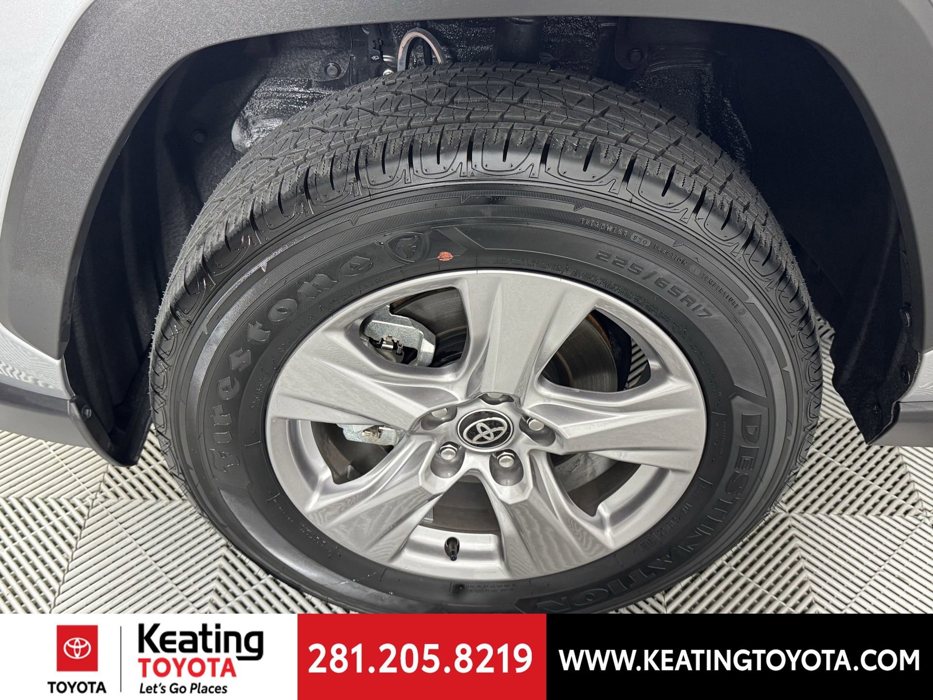 Certified 2025 Toyota RAV4 XLE image 30