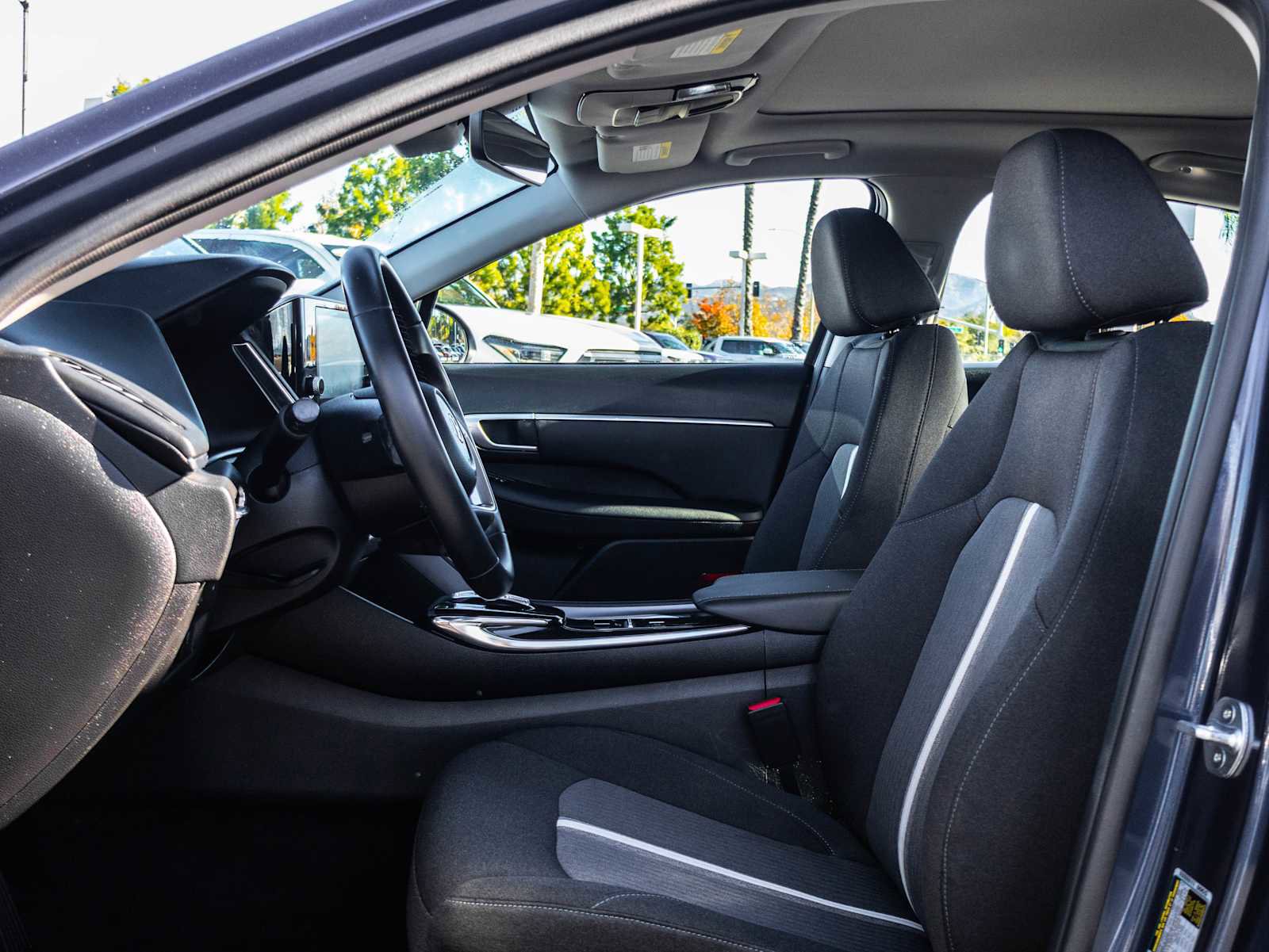 Used 2022 Hyundai Sonata SEL w/ Convenience Package image 13