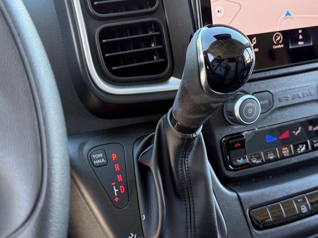 New 2025 RAM ProMaster 1500 w/ Quick Order Package 22G SLT image 21