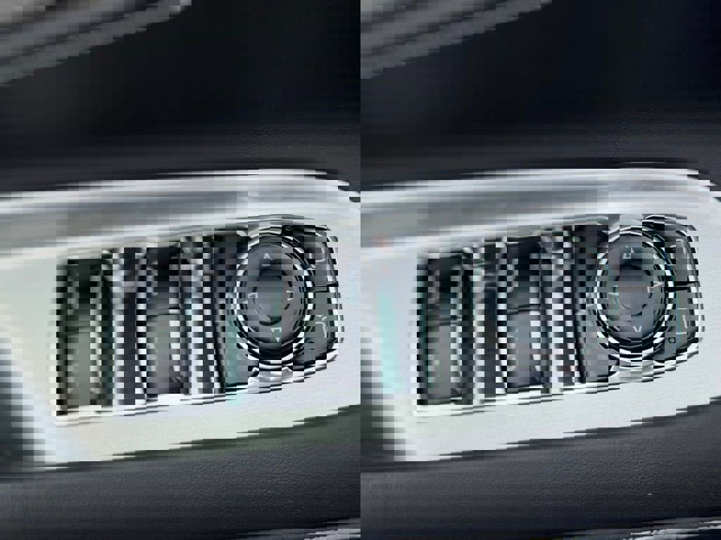 Certified 2024 Chevrolet Corvette Z06 image 24