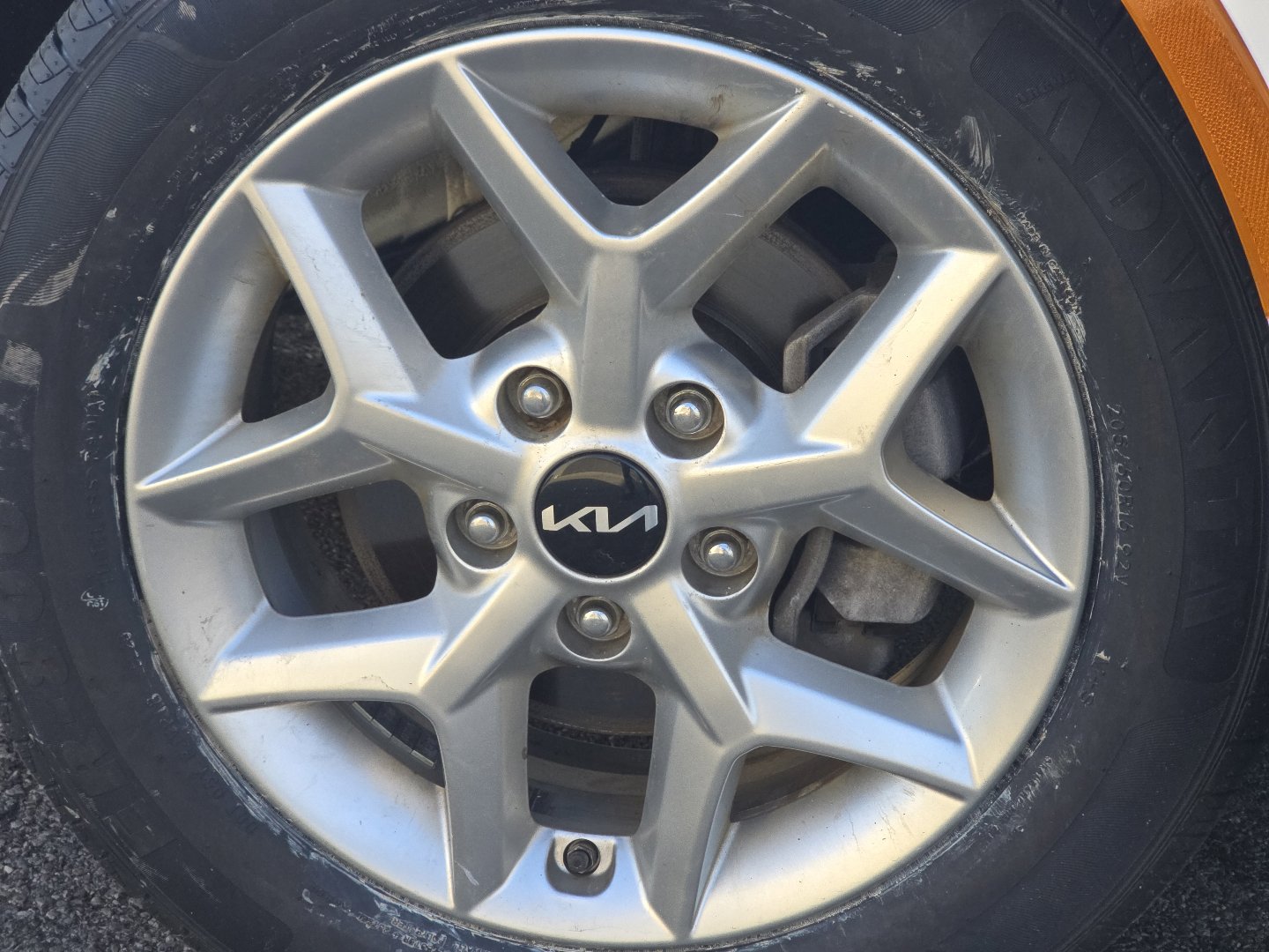 Used 2023 Kia Soul LX w/ LX Technology Package FWD image 7