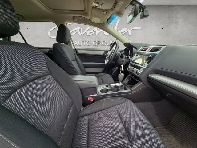 Used 2017 Subaru Outback 2.5i Premium image 24