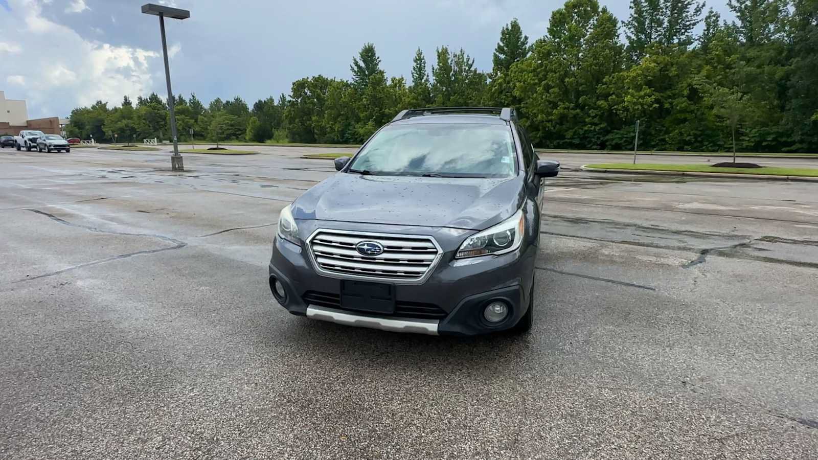 Used 2015 Subaru Outback 3.6R Limited AWD/4WD image 3