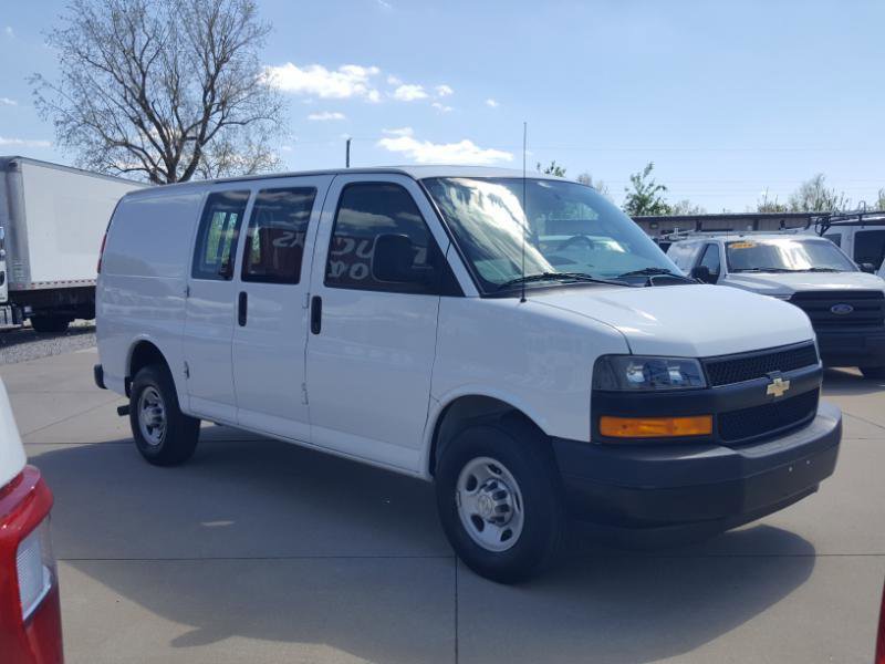 Used 2020 Chevrolet Express 2500 w/ Driver Convenience Package RWD image 5