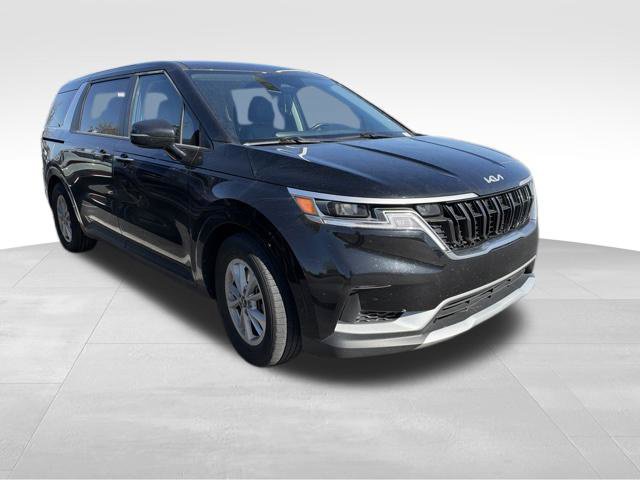 Certified 2024 Kia Carnival LX FWD image 9