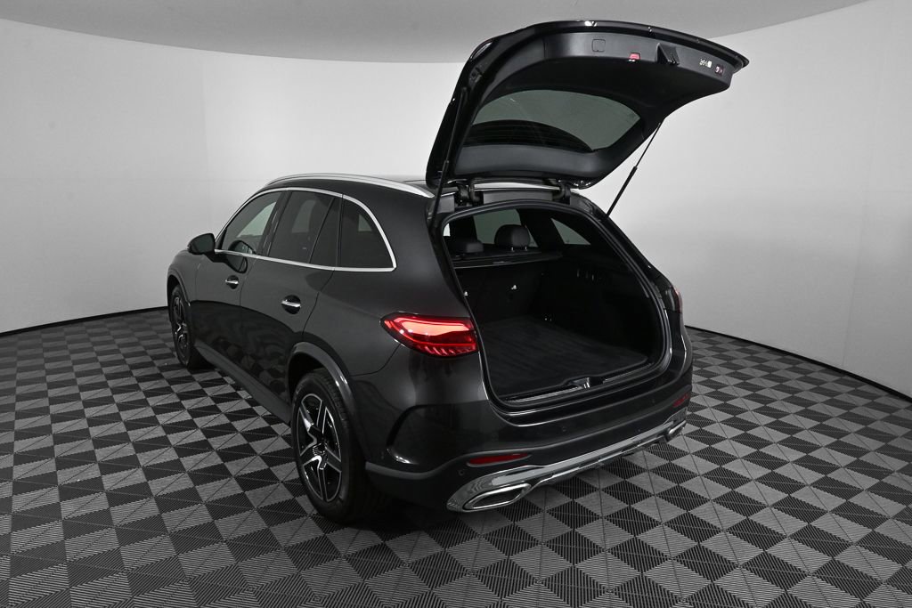 Certified 2024 Mercedes-Benz GLC 300 image 30