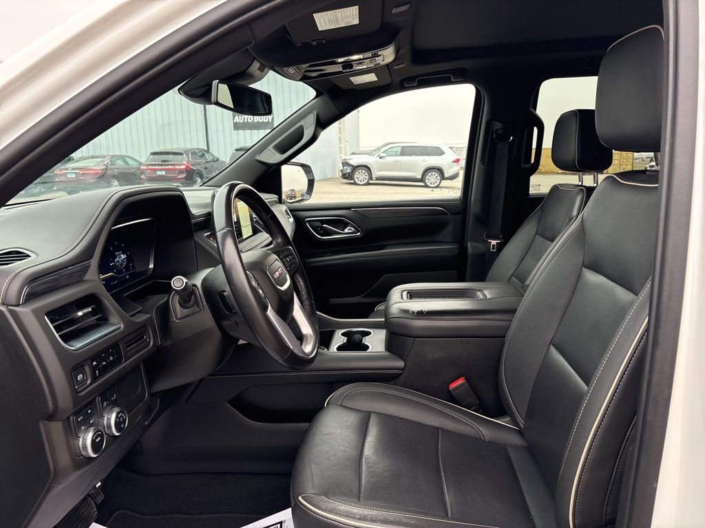 Used 2023 GMC Yukon SLT image 23