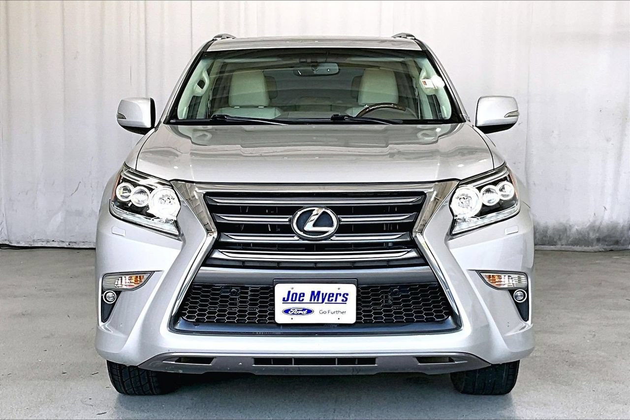 Used 2014 Lexus GX 460 w/ Premium Package AWD/4WD image 2