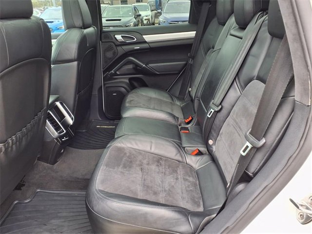 Used 2013 Porsche Cayenne GTS image 9