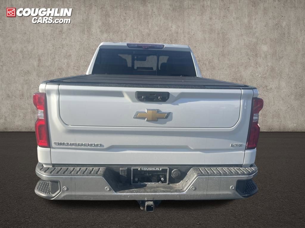 Used 2024 Chevrolet Silverado 1500 LTZ w/ LTZ Premium Package image 5