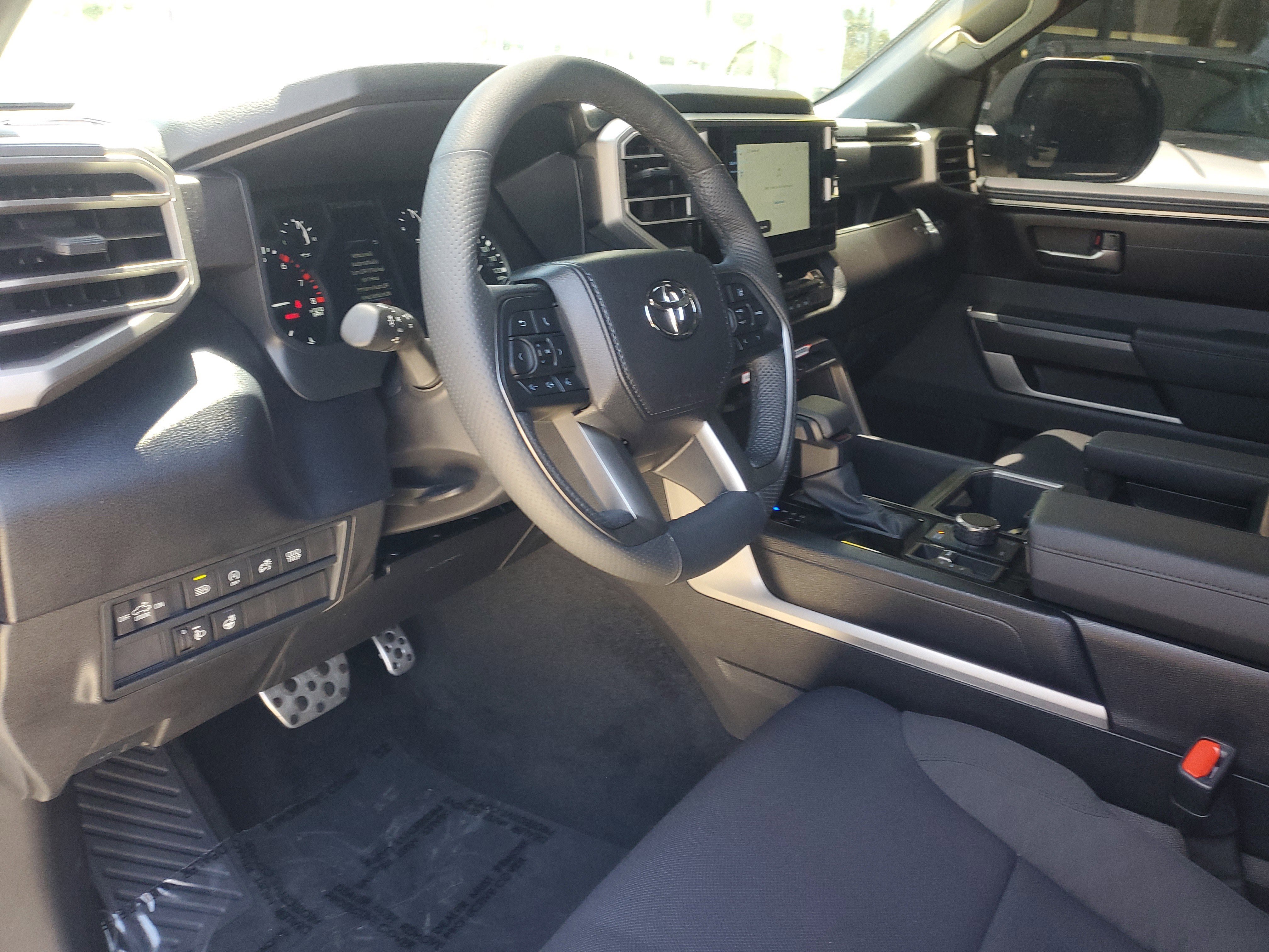 Certified 2026 Toyota Tundra SR5 w/ TRD Off-Road Package AWD/4WD image 15